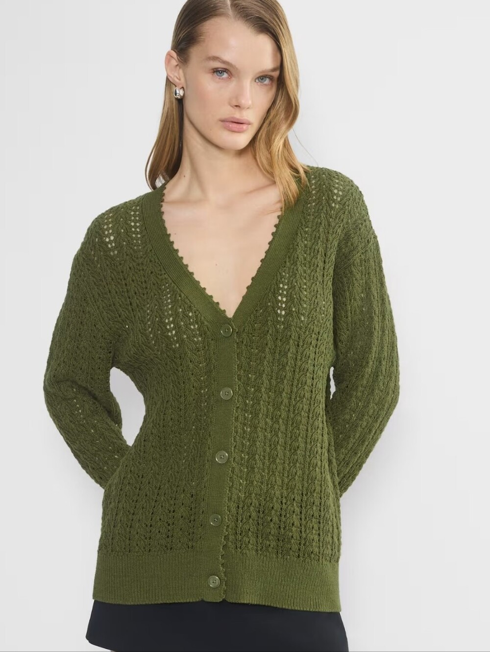 💚Aritzia Grotto Green Reverence Cardigan